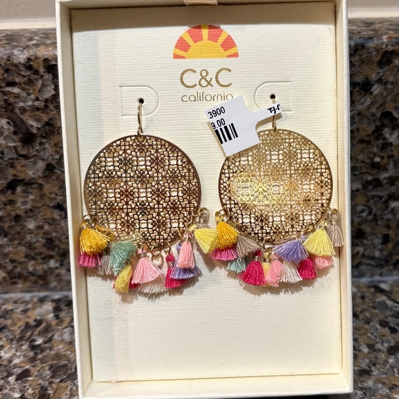 NWT bohemian earrings - Picture 2 of 2